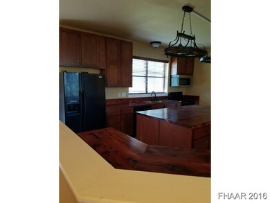 870 Wagon Wheel Dr, Copperas Cove, TX 76522 - photo 6