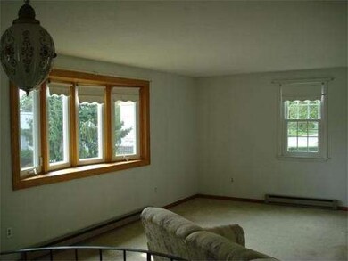 14 Ellery St, Gloucester, MA 01930 - photo 5