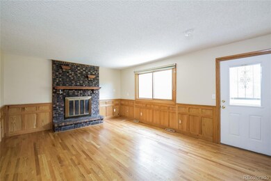 2076 S Rifle St, Aurora, CO 80013 - photo 5