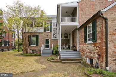 217 W Boscawen St, Winchester, VA 22601 - photo 3