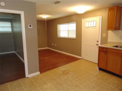 5164 Alpha Ave unit Back, Jacksonville, FL 32205 - photo 3