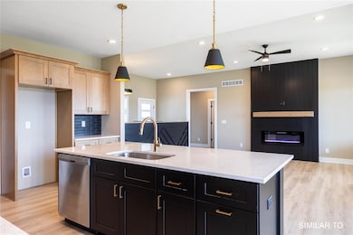 610 Ellis Cir, Adel, IA 50003 - photo 7