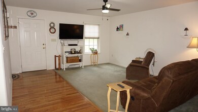 547 Gary Dr, Dallastown, PA 17313 - photo 5