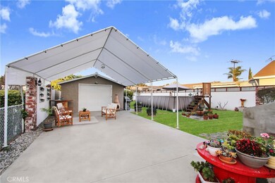 1419 E 118th St, Los Angeles, CA 90059 - photo 6