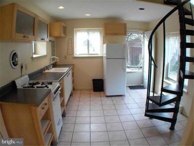 7071 Point Pleasant Pike unit B, New Hope, PA 18938 - photo 4