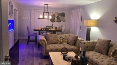 1517 Cromwell Dr, Reading, PA 19610 - photo 2