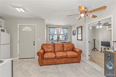 1104 Esperanza Rd, Alamo, TX 78516 - photo 3