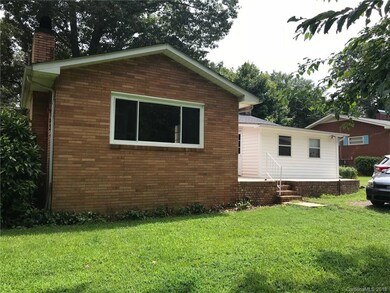 2717 E Broad St, Statesville, NC 28625 - photo 7