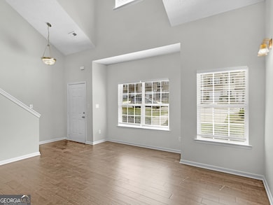 556 Maggie Ln, Jonesboro, GA 30238 - photo 2