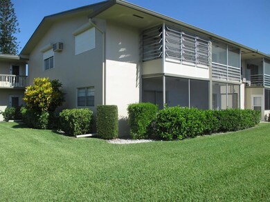 293 Norwich M, West Palm Beach, FL 33417 - photo 2