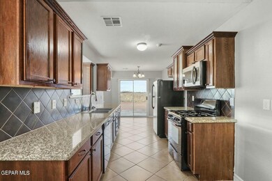 14289 Desert Orchid Dr, El Paso, TX 79928 - photo 6
