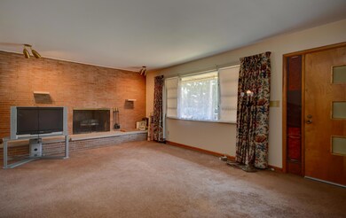Living Space (3)