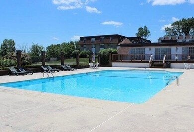 18 Williamsburg Ct unit 23, Shrewsbury, MA 01545 - photo 6