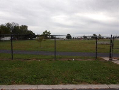 16 E Camelot Dr unit 16, Wapakoneta, OH 45895 - photo 5