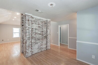 142 Julies Rd, Decatur, TX 76234 - photo 5