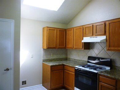 16126 Springbank Dr, Houston, TX 77095 - photo 7