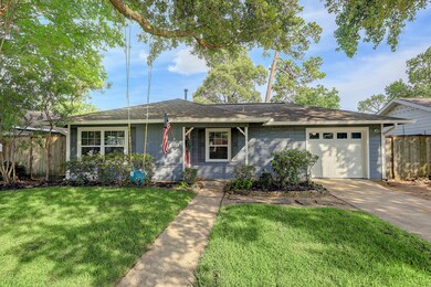 1527 Chantilly Ln, Houston, TX 77018 - photo 3