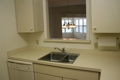 610 N Harbour Oaks Dr unit 610, St. Simons Island, GA 31522 - photo 3
