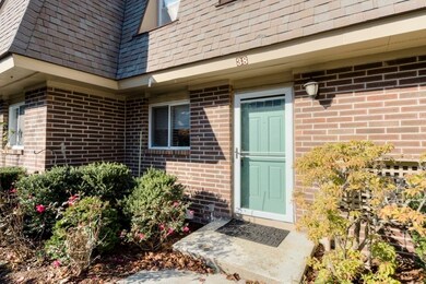 38 Walcott Valley Dr unit 38, Hopkinton, MA 01748 - photo 2