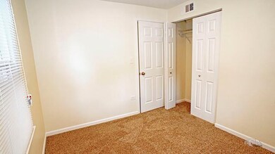 936 N Poplar St, Waukegan, IL 60085 - photo 6