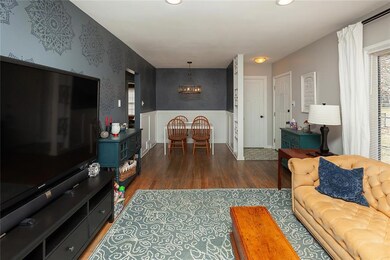 3405 50th St, Des Moines, IA 50310 - photo 7