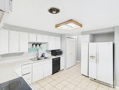 1534 N 300 W, Clearfield, UT 84015 - photo 7