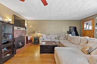 94 Krysiak Ave, Fitchburg, MA 01420 - photo 4