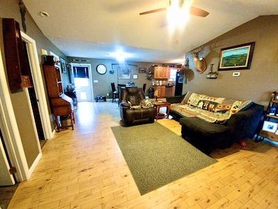 Photo 4
