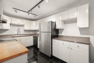 685 Oak St unit 139, Brockton, MA 02301 - photo 6