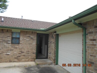 425 E 6th St, Cushing, OK 74023 - photo 3