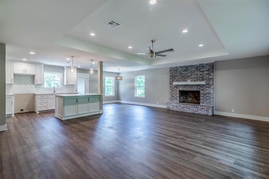 618 Edwards Dr, Denison, TX 75020 - photo 5