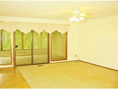 6 Gretchen Ln, Bella Vista, AR 72715 - photo 3