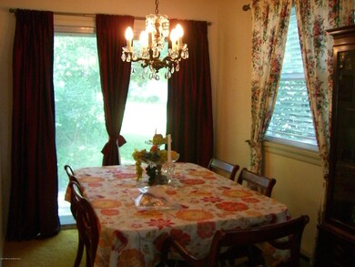 3 Vermont Ct. - Dining Area