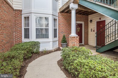 25272 Riffleford Square unit 101, Chantilly, VA 20152 - photo 4