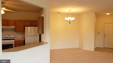 2503 Amber Orchard Ct W unit 201, Odenton, MD 21113 - photo 6