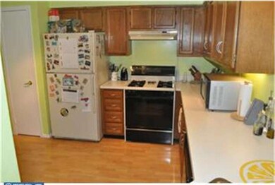 502 Oliphant Ln unit 502, Mount Laurel, NJ 08054 - photo 5