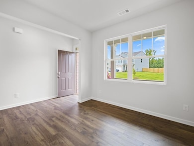 Belhaven plan flex room off of main entry foyer wi