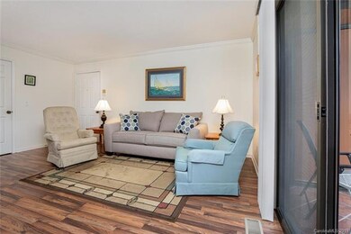 Wood Laminate and Crown Molding