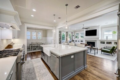 920 Merrill St, Houston, TX 77009 - photo 4