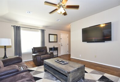 14732 S Fern Place, Glenpool, OK 74033 - photo 6