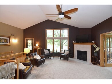 919 Foxboro Dr unit 919, Oregon, WI 53575 - photo 5
