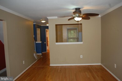 12813 Mill Brook Ct, Woodbridge, VA 22192 - photo 7