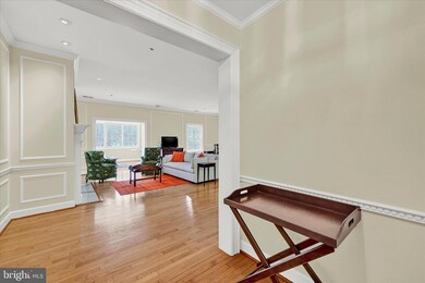 203 Brightwood Club Dr, Lutherville Timonium, MD 21093 - photo 3