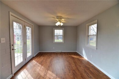 3119 Poplar St, Anderson, IN 46012 - photo 3