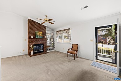 540 Woodmont Dr, Charlottesville, VA 22901 - photo 7