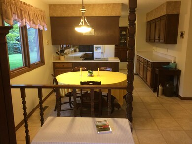 family room to kitchen