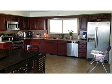 3719 Colonial Dr, Columbus, IN 47203 - photo 4