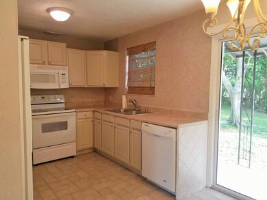 6556 Todd Rd, Jacksonville, FL 32216 - photo 3