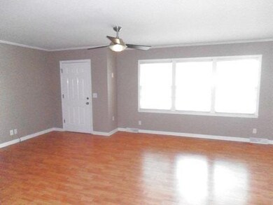 1101 Dow Dr, Shelbyville, TN 37160 - photo 3