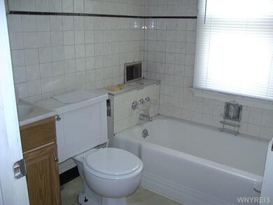 Bathroom Upper
